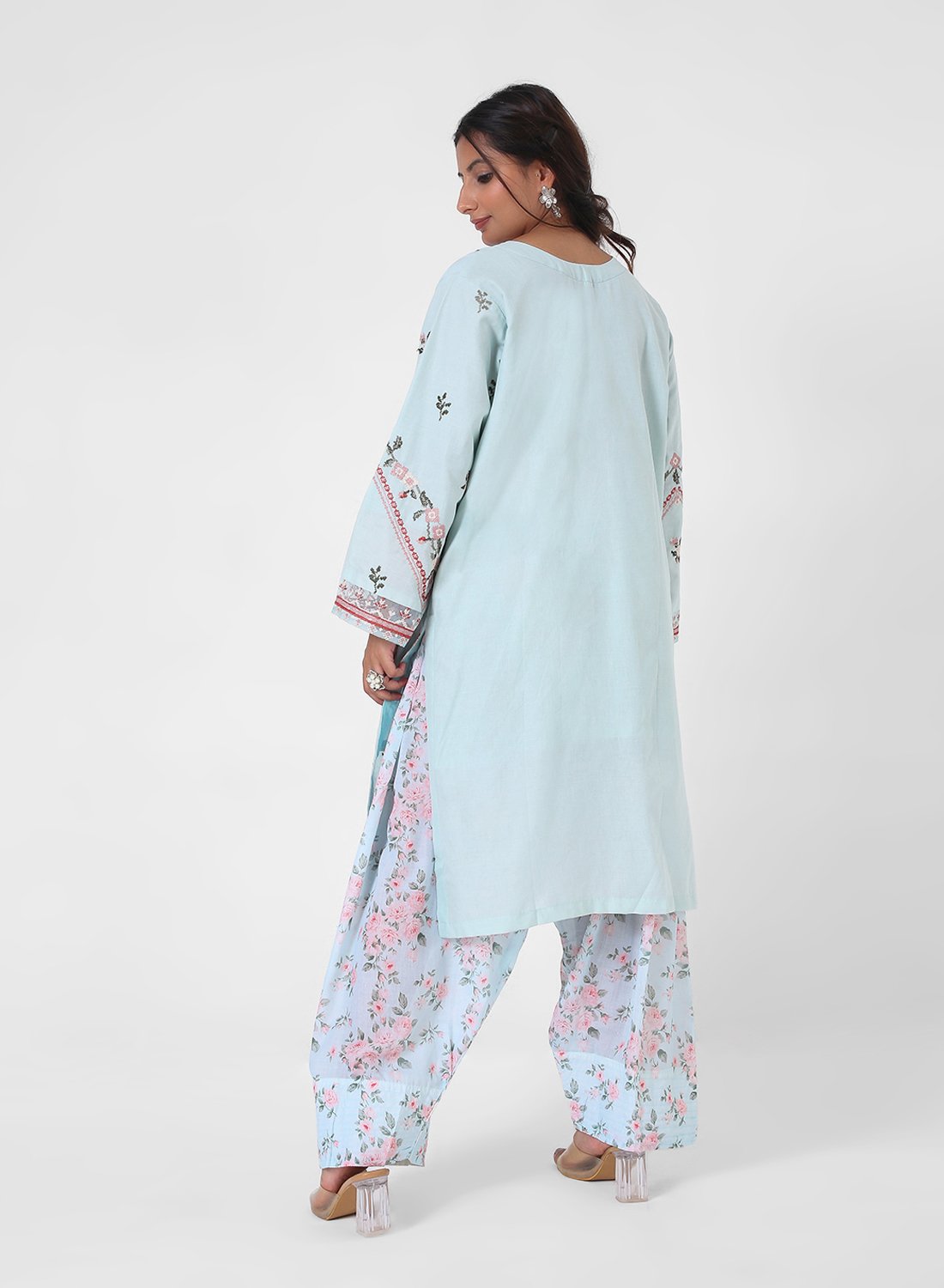 powder blue printed suit set, cotton kurta pant dupatta, floral print kurta set, lightweight summer ethnic wear, contrast dupatta outfit, relaxed straight kurta set, travel friendly Indian suit.